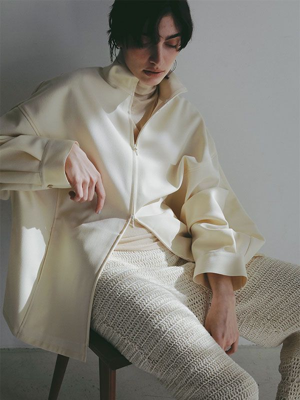 ハイネックドルマンスリーブシャツブルゾン (IVORY）