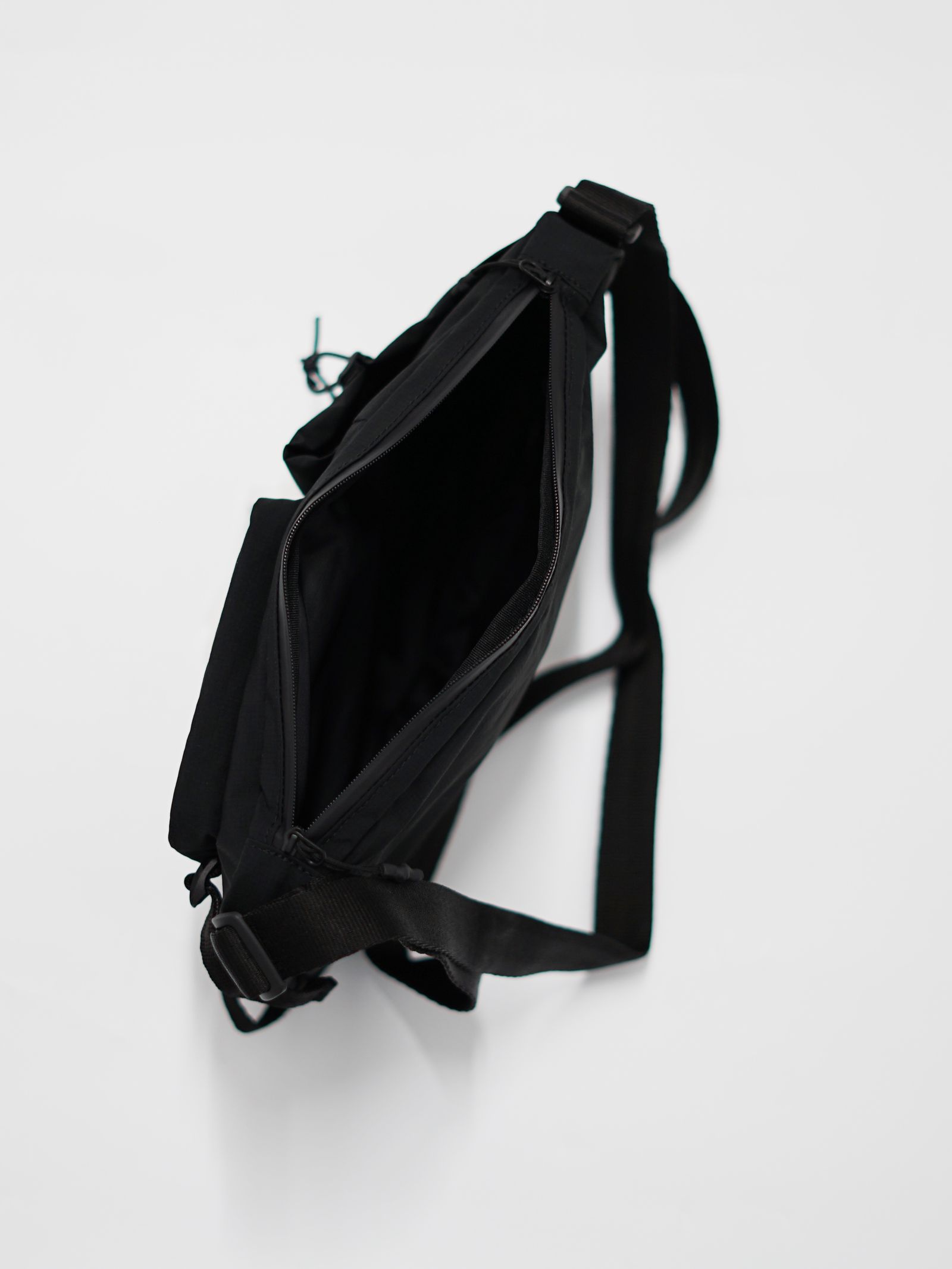テックスニック® ボックス サコッシュ - TEXNIC® BOX SACOCHE (BLACK)