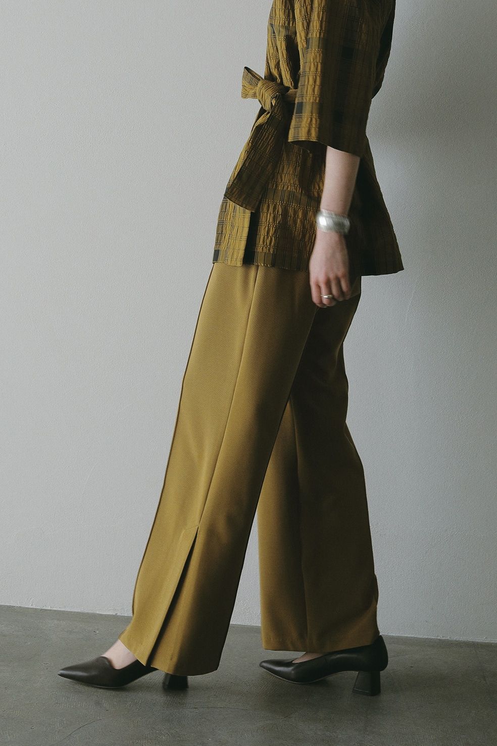 サイドベンツパンツ - SIDE VENTS PANTS CAMEL