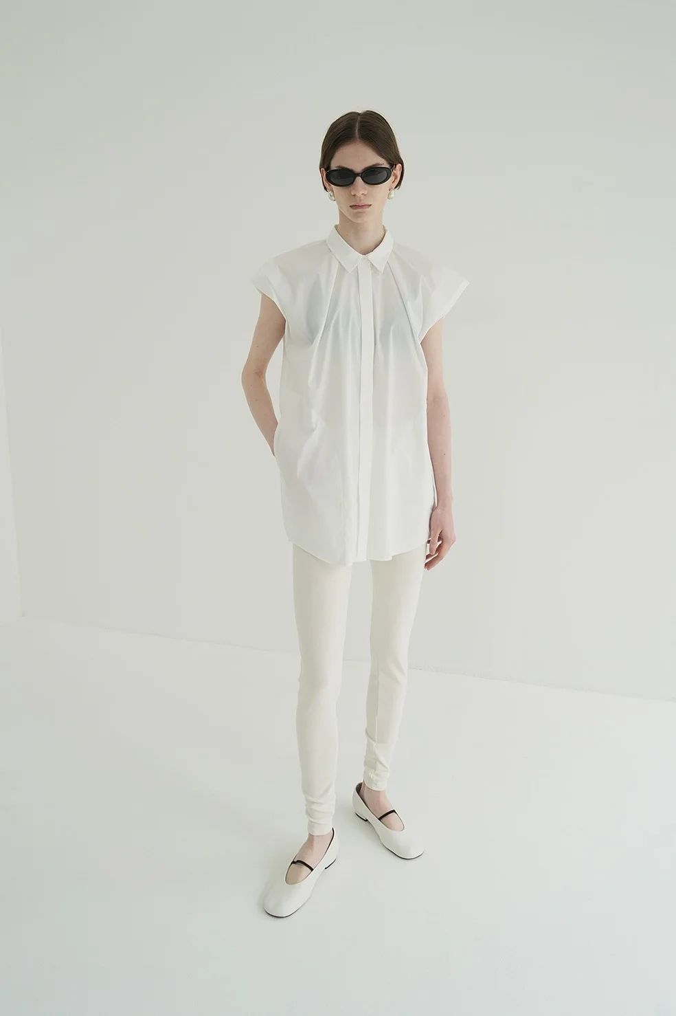 ニュアンス ショルダーロングシャツ - NUANCE SHOULDER OVER SHIRTS - WHITE