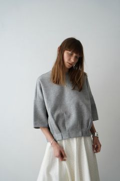 タックヘム コンパクト トップス - TUCK HEM COMPACT TOPS - GREY