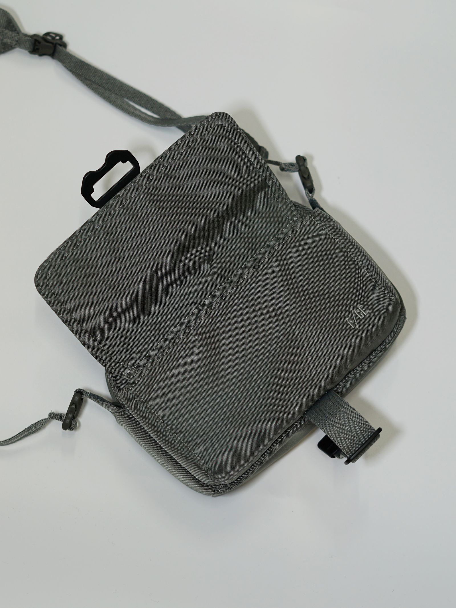 レコー ホリデー ミニバッグ  /  420 re/cor HOLIDAY（Foliage Green)