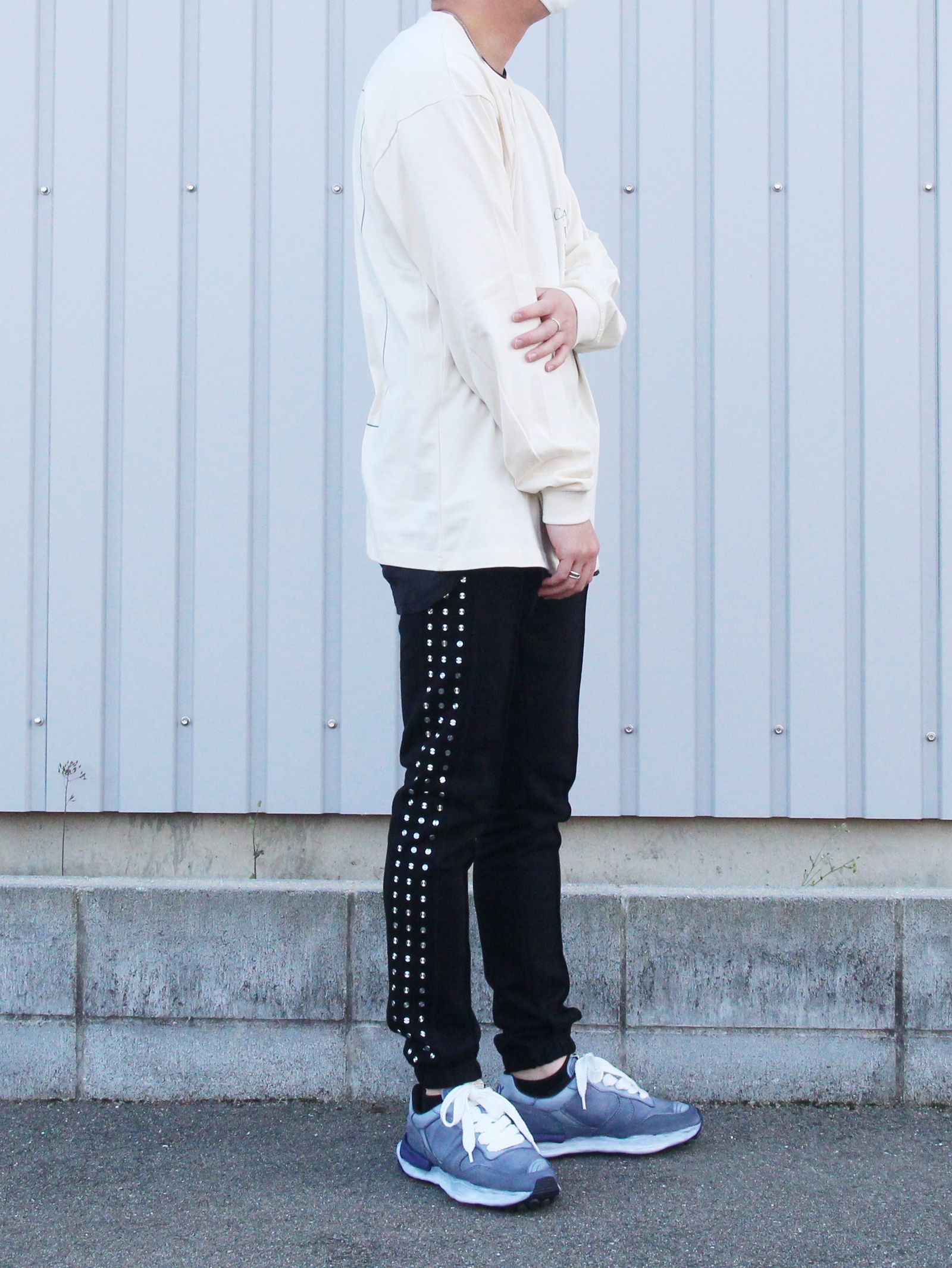 ロゴスリーブカットソー - LONG SLEEVE TATTOO TEE USED IVORY
