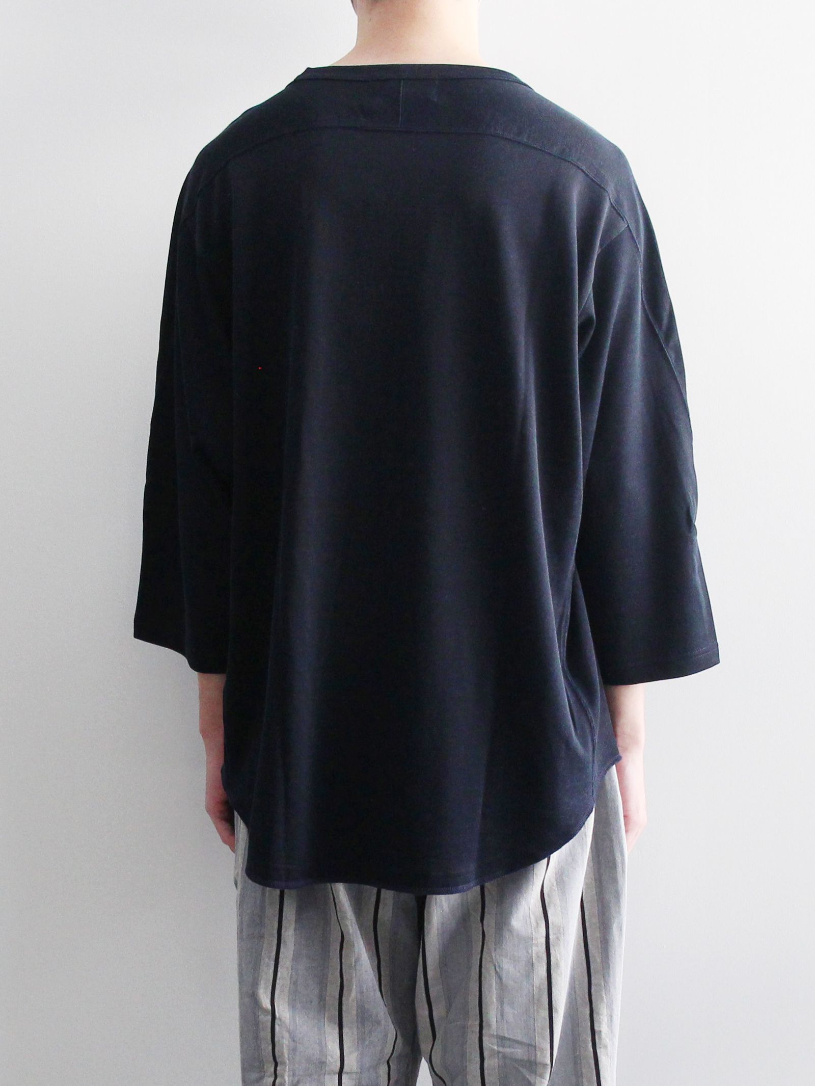 七分袖フットボールTシャツ - "QUARTER SLEEVE FOOTBALL TEE - Rayon plating jersey -" NAVY