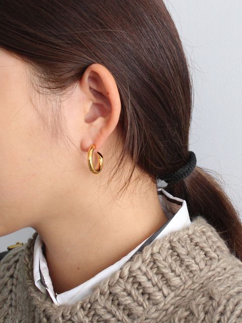 バルキーな印象 CLANE の最新レイヤードコーデ