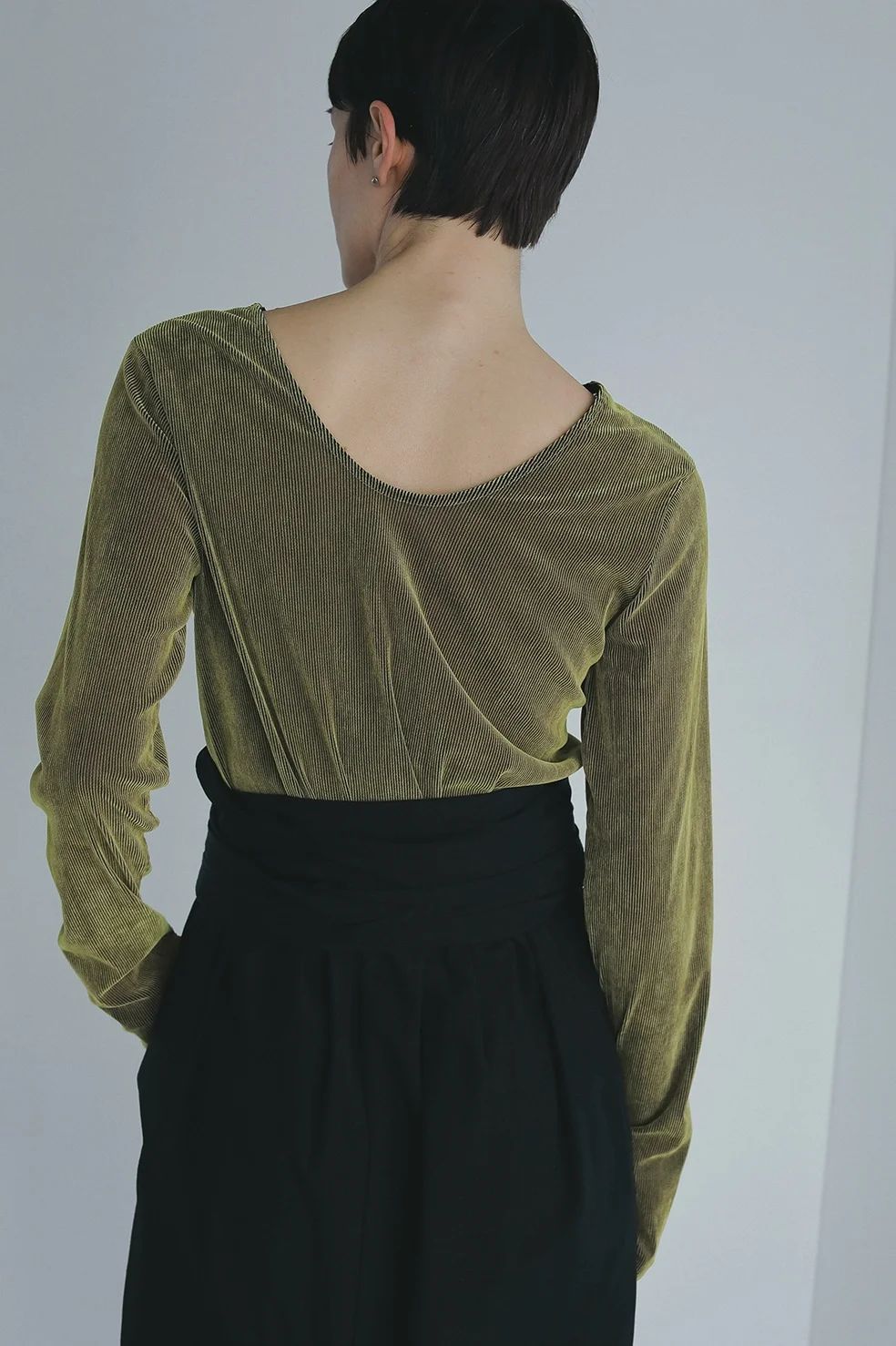 チュール フロッキー ストライプ トップス - TULLE FLOCKED STRIPE TOPS (YELLOW)