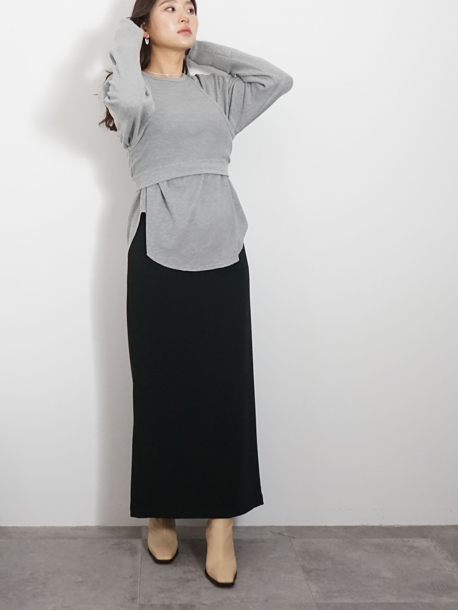 クラネのレイヤードコーデは女性らしさも〇