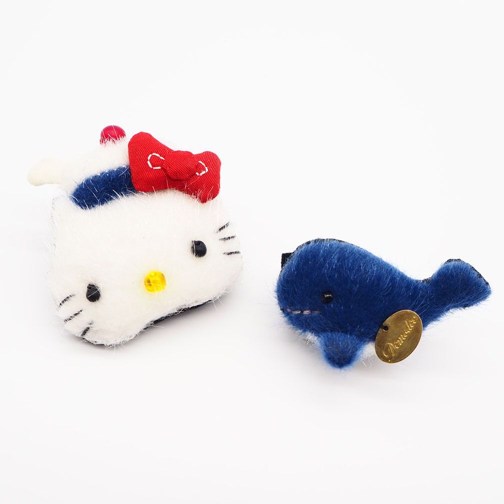 サンリオ コラボ ブローチ - KT-TRAVELING-BROOCH