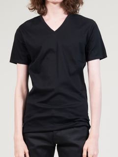 バイオシルケットスムースVネックTシャツ - V-Neck Pullover - BLACK