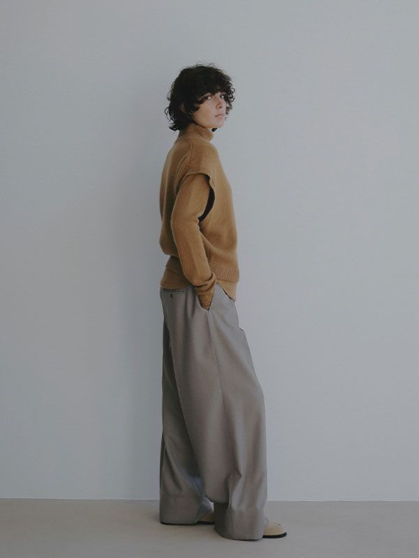 ウールカシミヤスリーブレスニットプルオーバー (CAMEL)