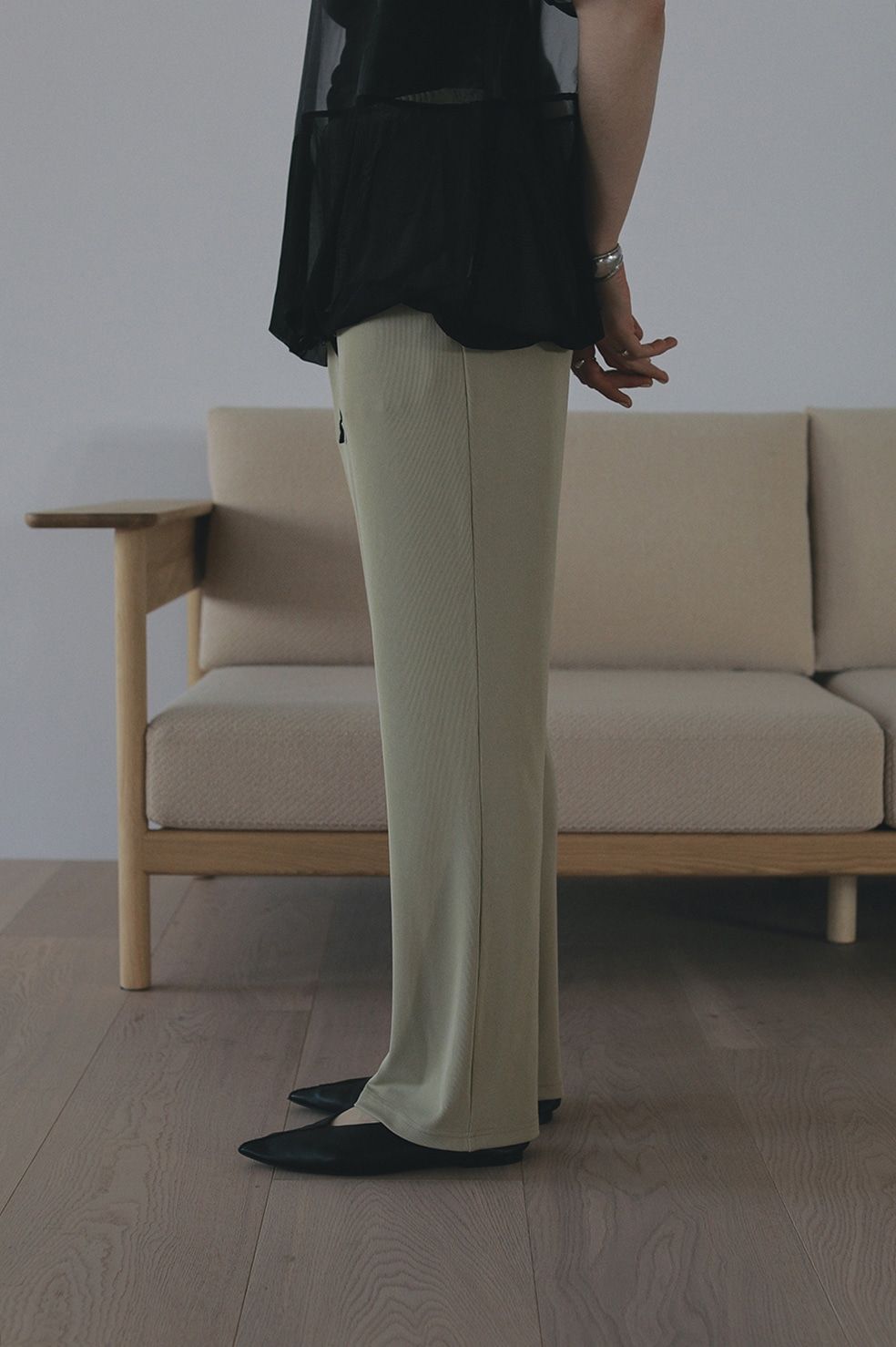 ルーズカット パンツ - LOOSE CUT PANTS - BEIGE