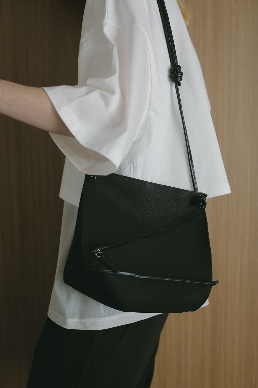 MANOF - ITTI×MANOF HERRIE BOX BAG BLACK - ボックス型