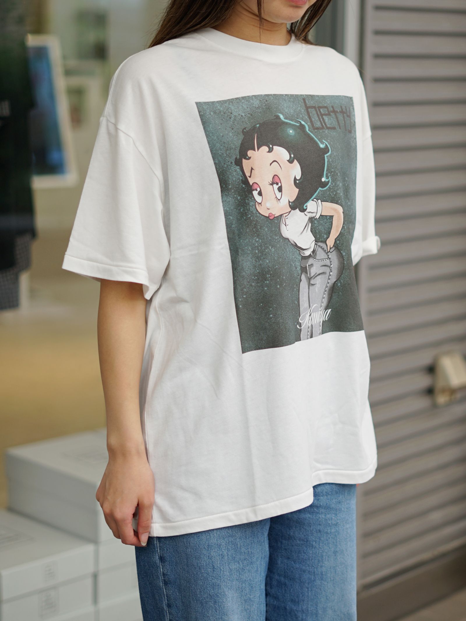 ベティコラボTシャツ - Betty Boop™ × KAMIYA "I’m coming out" T-shirt (WHITE)