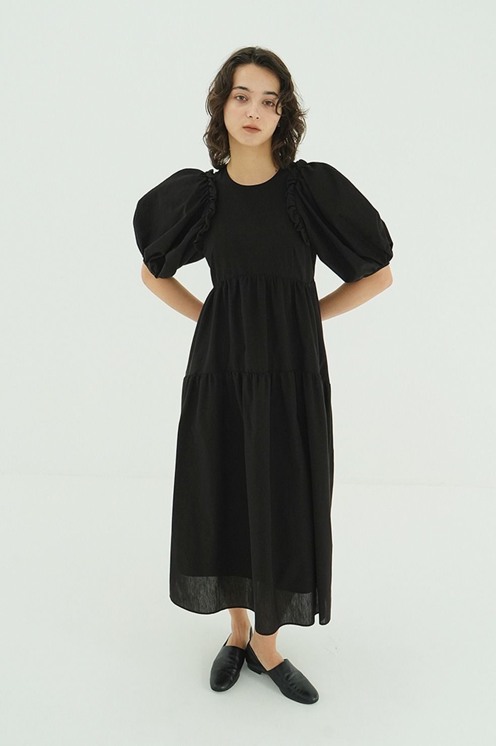 バルーンフリルワンピース -  BUBBLE FRILL ONEPIECE (BLACK)
