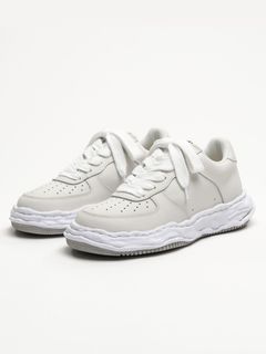 オリジナルソールスニーカー "WAYNE" OG Sole Leather Low-top Sneaker  A07FW702 - WHITE