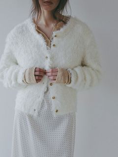 フェザーヤーンニットカーディガン （WHITE)