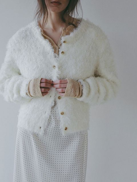 フェザーヤーンニットカーディガン （WHITE)