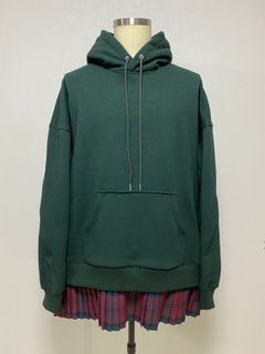 "エッジの効いたレイヤードデザイン" KIDILLの最新コーディネート