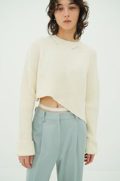 アシンメトリーショートニットトップス -  ASYMMETRY WIDE SHORT KNIT TOPS (IVORY)