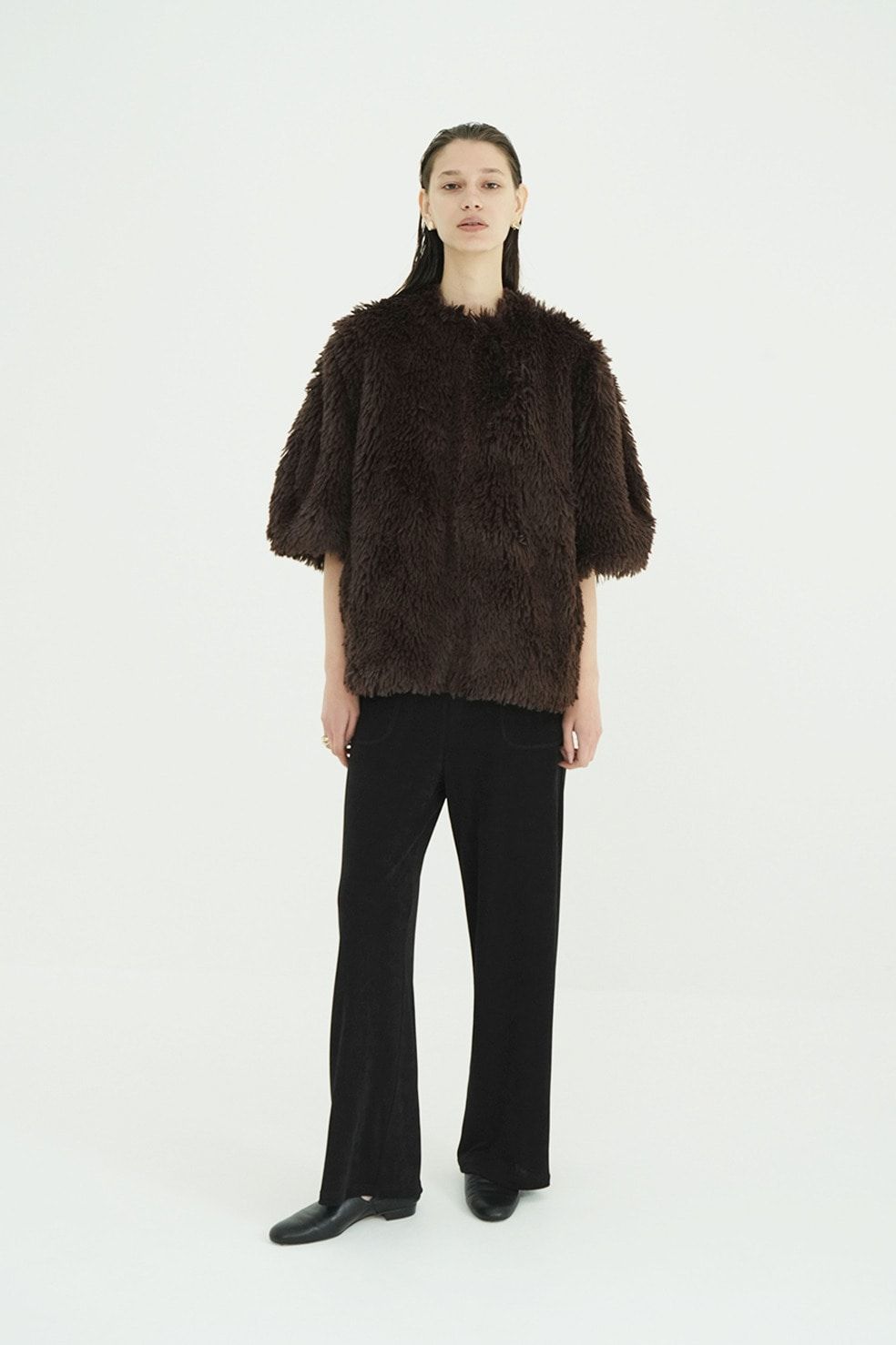 ハーフスリーブファージャケット -  HALF SLEEVE FAKE FUR JACKET (BROWN)