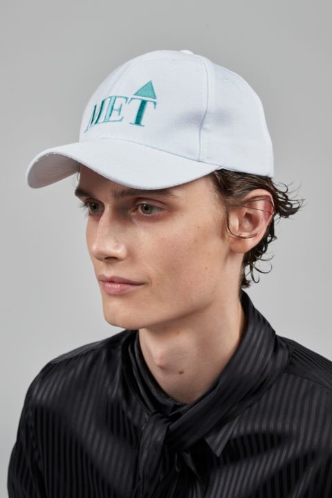 ベースボール キャップ - THE "MET" Embroidery 6PANEL CAP WHITE