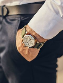 CLUBMASTER CLASSIC CHRONOGRAPH TORTOISE WATCH / クオーツ式 腕時計