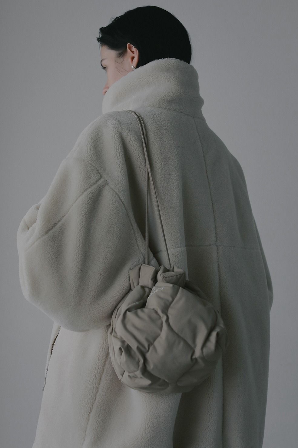 【TAION×MANOF】 トートバッグ - 2WAY DOWN BAG (BEIGE)