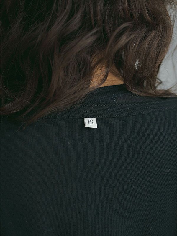 ヘンリーネックレイヤードセットロンTee - BLACK