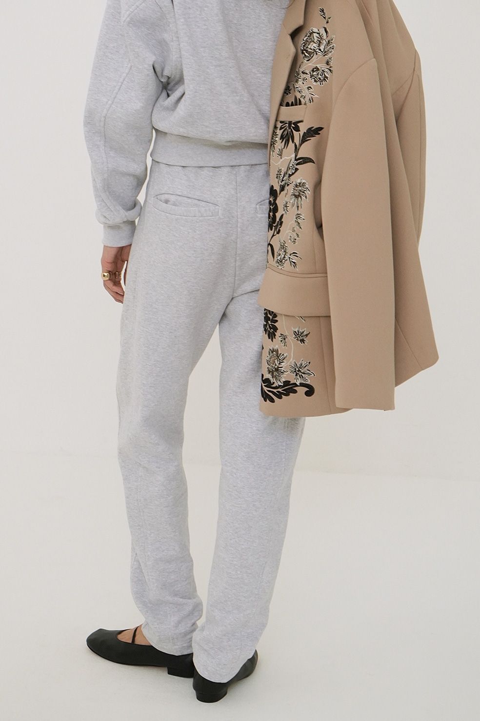 カーブラインスウェットパンツ - CURVE LINE SWEAT PANTS
