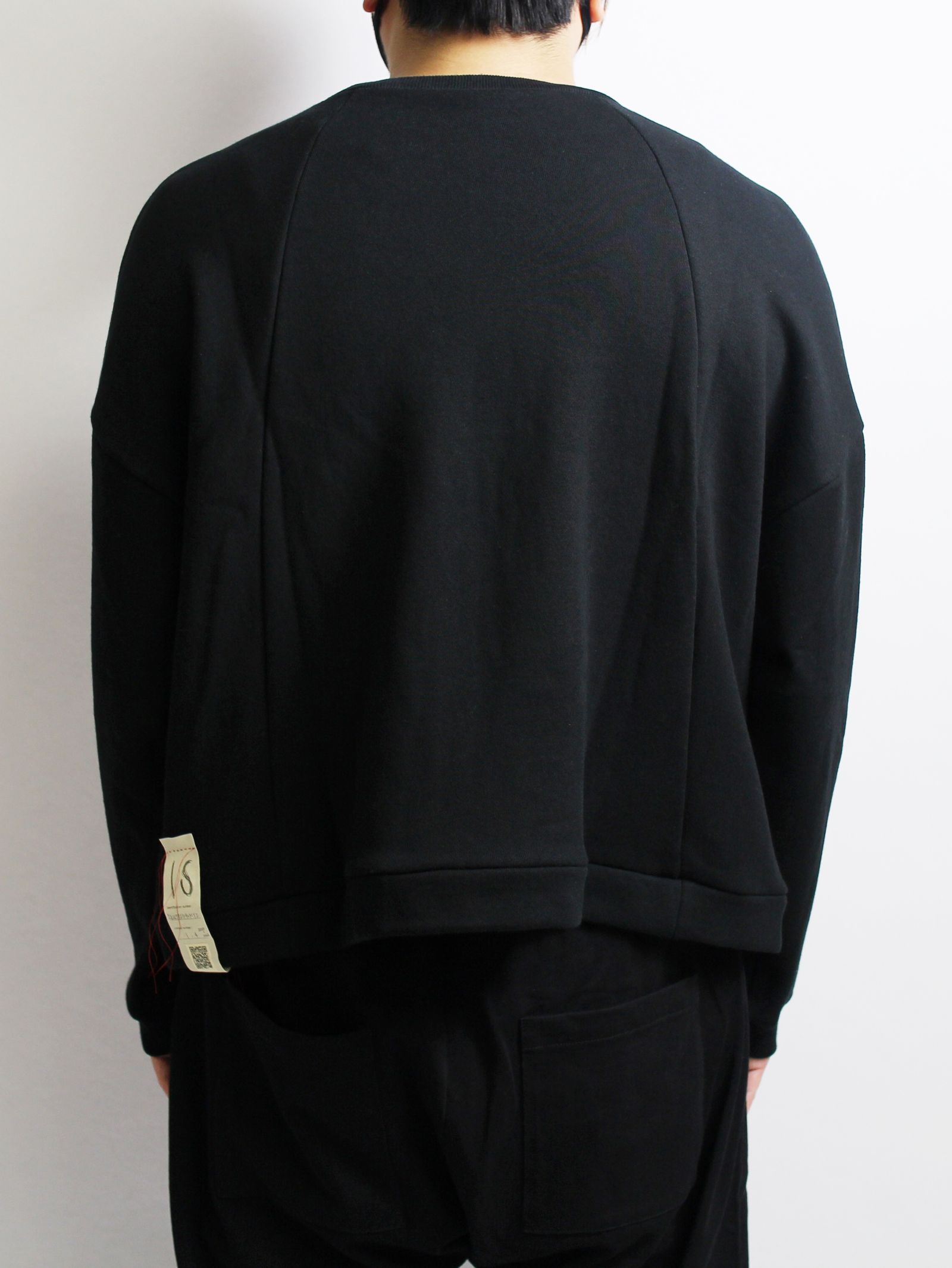 プルオーバースウェット - C02T-BLACK
