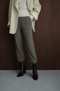 スリム ニット パンツ  - SLIM KNIT PANTS - BEIGE