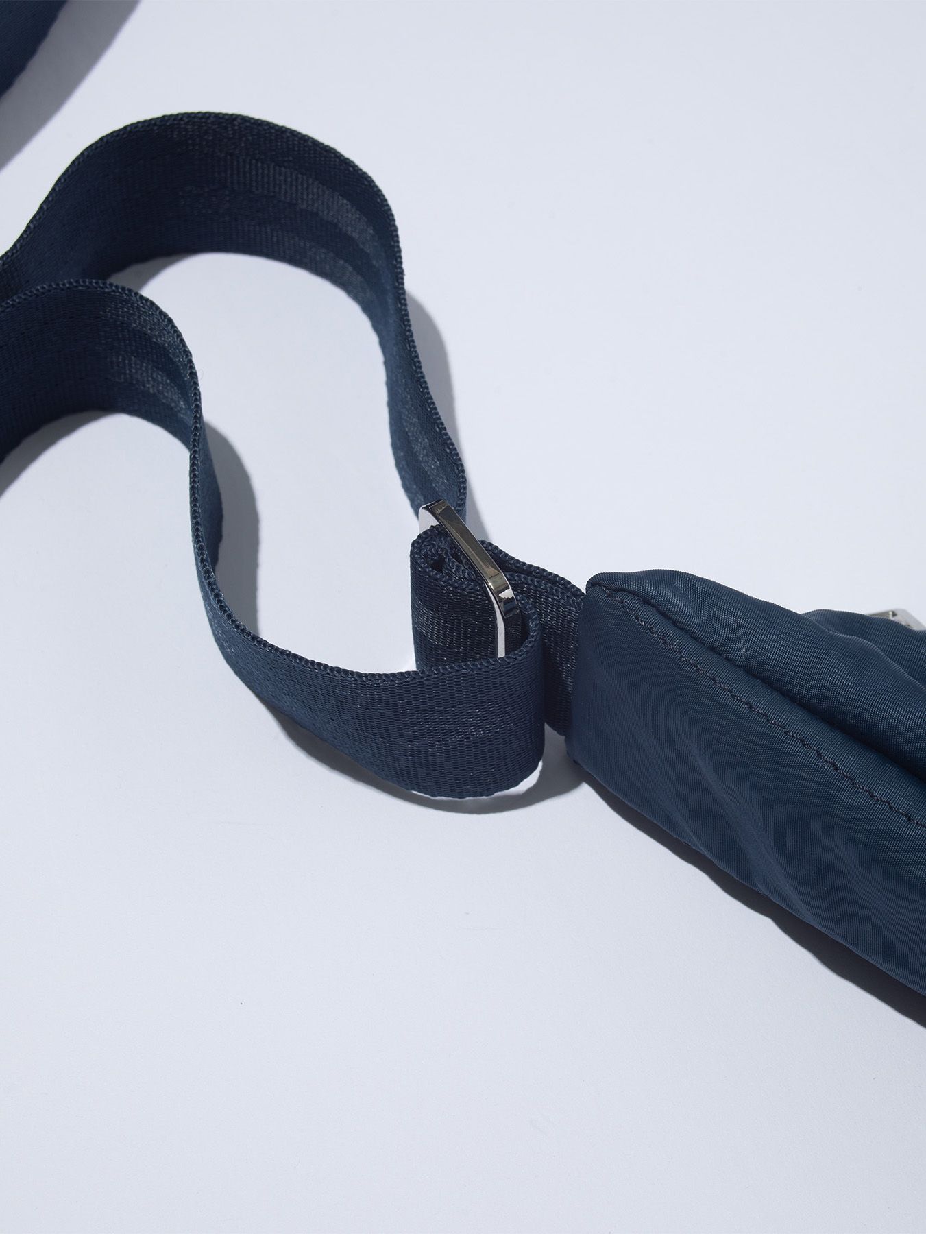 テクスチャード ツイル ショルダー トートバッグ  / TEXTURED TWILL SHOULDER TOTE （NAVY)