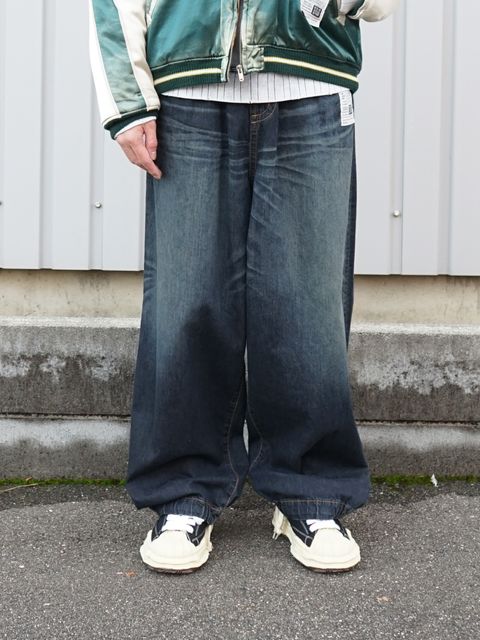 ”ブランドらしいヴィンテージ感”ミハラの新作秋冬コーデ