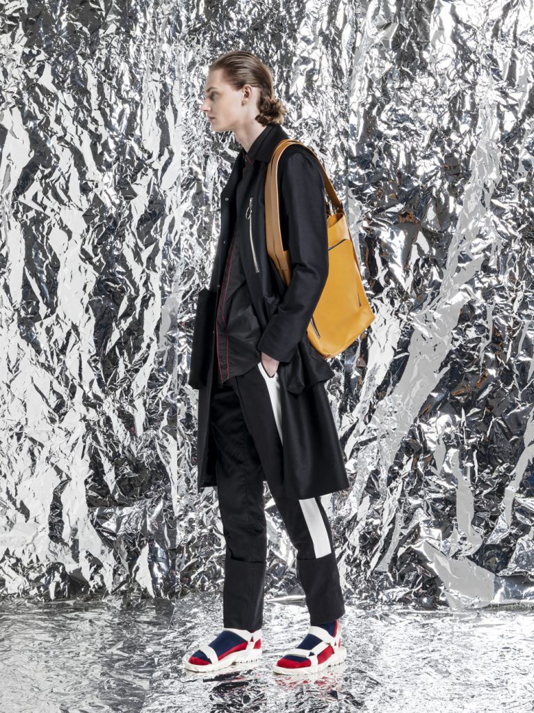 ドッキングショルダーバッグ - DOCKING SHOULDER BAG CAMEL