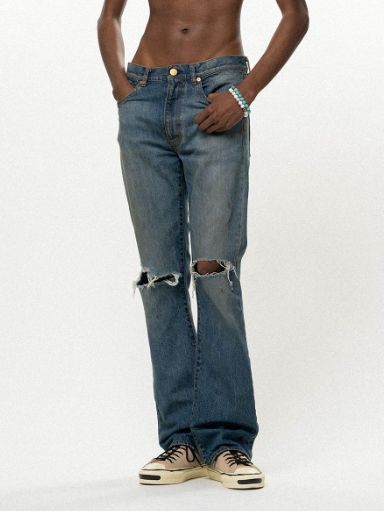 ディストレスド スリム ブーツカット デニム パンツ - Distressed Slim Bootcut Denim Pants (INDIGO)