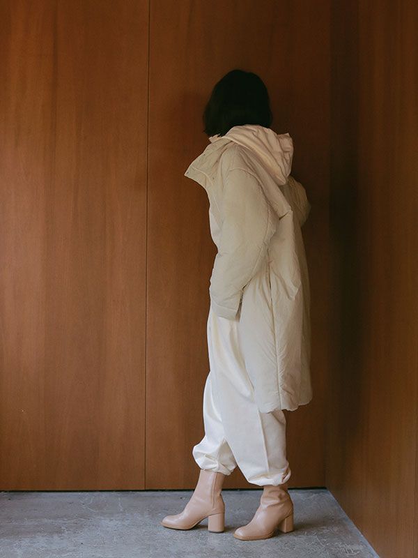 スタンドネックパディングコート - OFF WHITE
