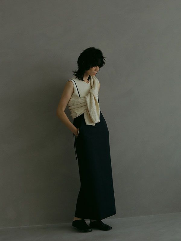 ツーピースクロップドニット -  OFF WHITE