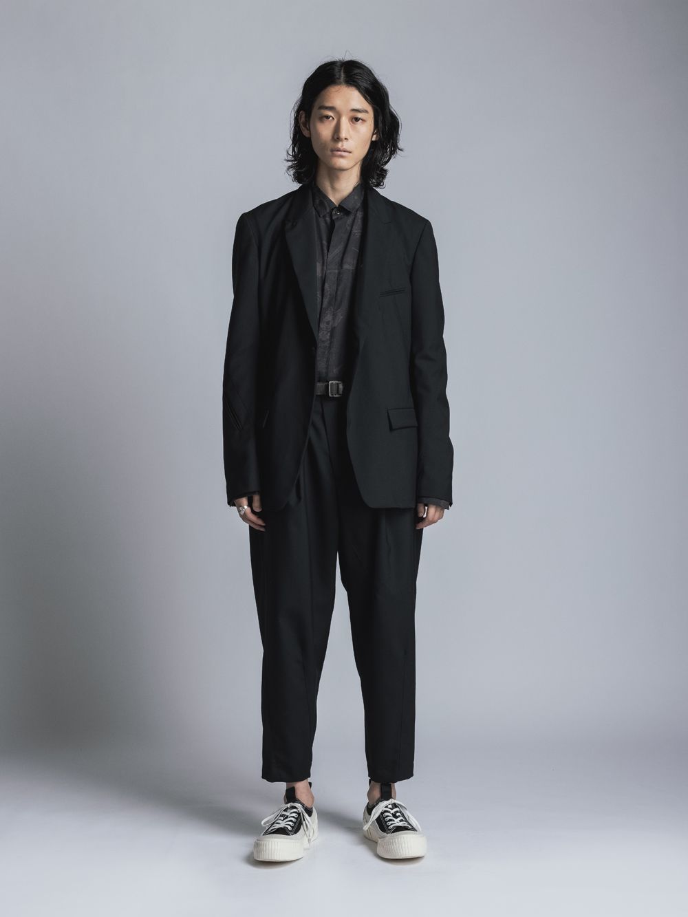 ローカットスニーカー  -  A/BLACK