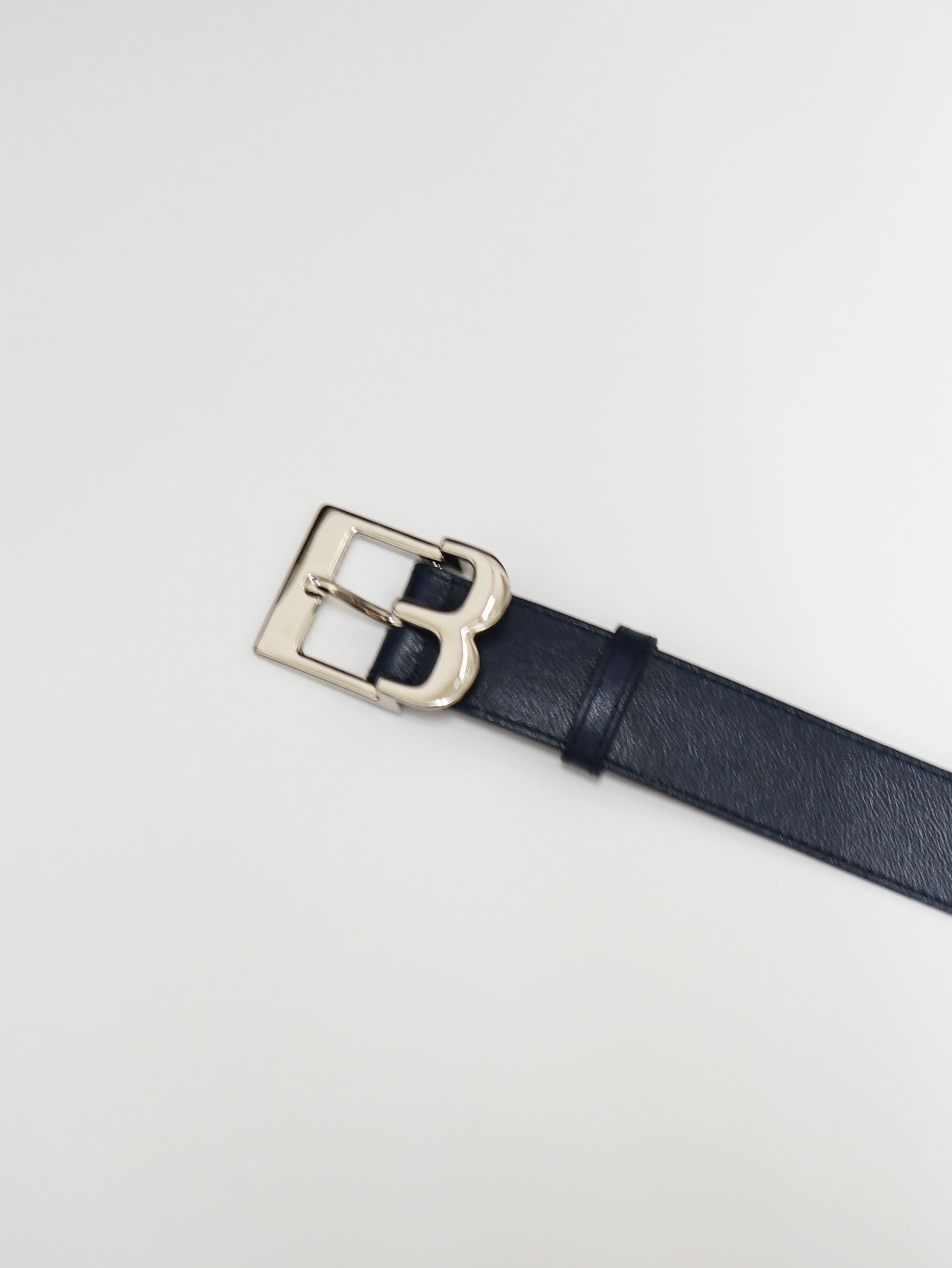 ”B”バックルベルト  -  NAVY× SILVER