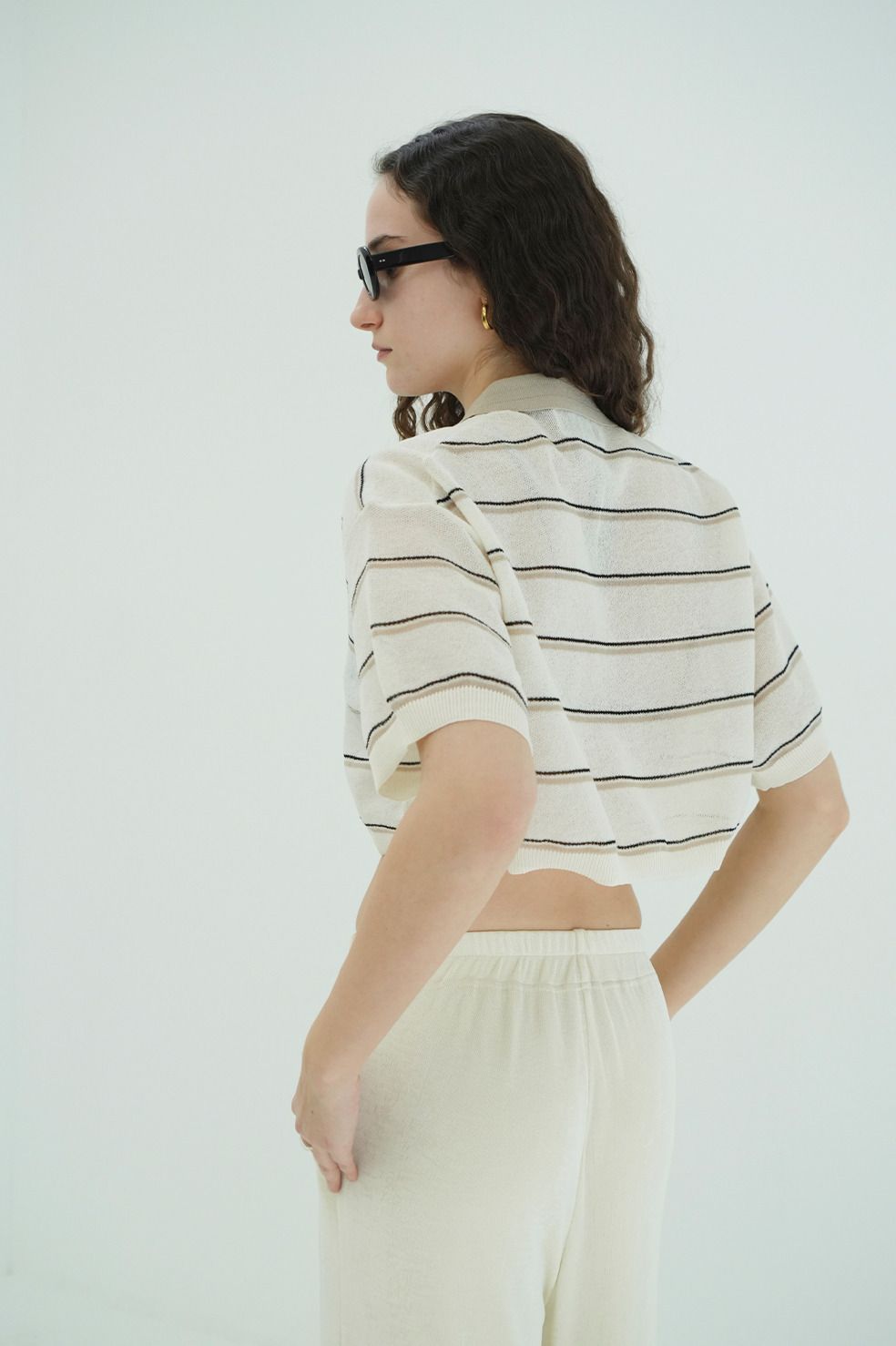 ボーダーポロトップス - SPONGY SHEER POLO KNIT TOPS (IVORY)