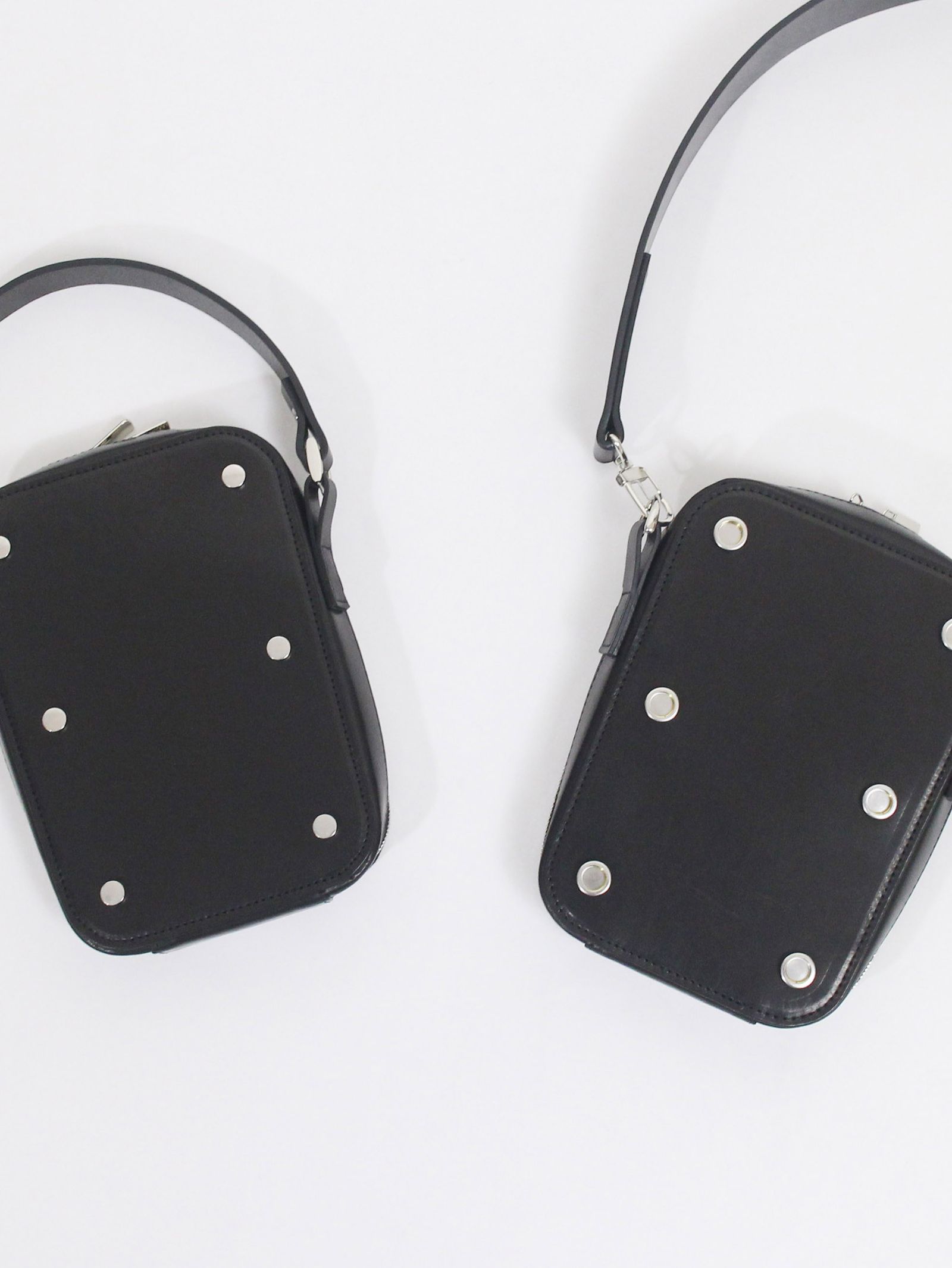 ドッキングポーチ - DOCKING POUCH