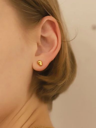 【 両耳用ピアス】 コンマピアス - GOLD
