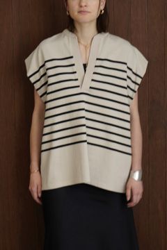 ワイド ヘンリー ネック ノースリーブ トップス - WIDE HENLEY NECK N/S BORDER TOPS - BEIGE