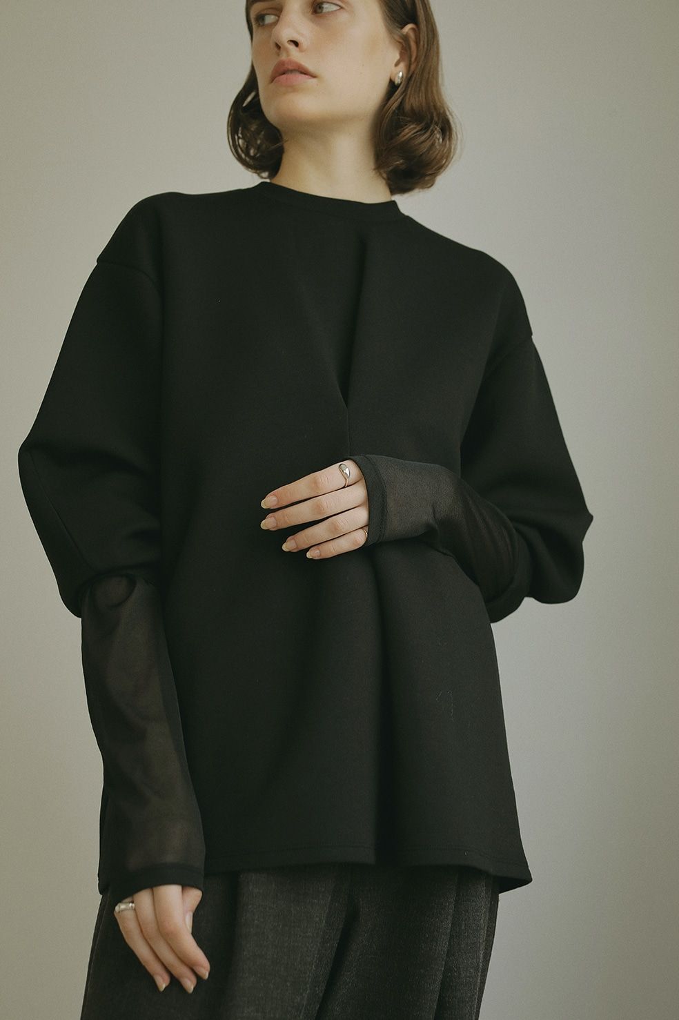 ウエスト タックカット トップス- WAIST TUCK CUT TOPS - BLACK