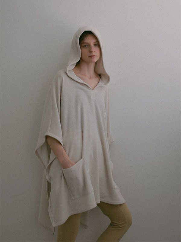 フェードパイルフードポンチョ (GREIGE)