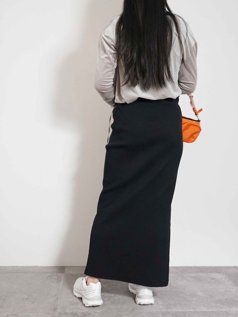 きれいめ×スポーティの絶妙バランス｜CLANE × MAISON KITSUNÉの最新コーデ