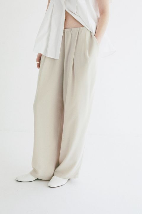 ドローストリングルーズタックパンツ - DRAWSTRING LOOSE TUCK PANTS (IVORY)