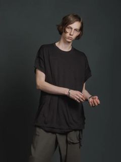 綿シルク 天竺 ショート スリーブ レイヤード ティーシャツ - double layerd short-sleeve t - DARK BROWN