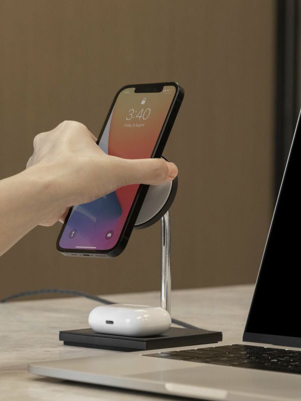 マルチデバイス対応 マグネット式充電スタンド - SNAP 2-IN-1 MAGNETIC WIRELESS CHARGER