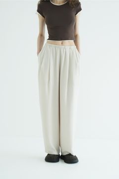 ドローストリングルーズタックパンツ - DRAWSTRING LOOSE TUCK PANTS(IVORY)